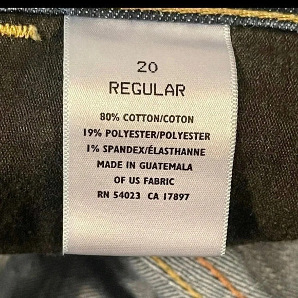 Old Navy plus size mid rise, bootcut jeans. The flirt 
Size: 20 reg - Picture 3 of 9